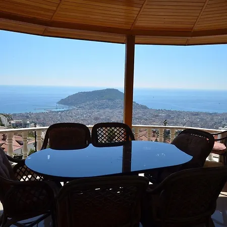 Villa Bektas 3 *